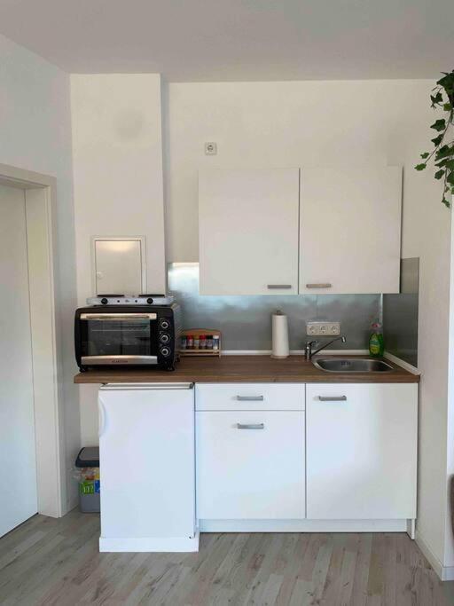 Schoenes Bungalow, Check-In Kontaktlos, Zentral Duisburg Zewnętrze zdjęcie