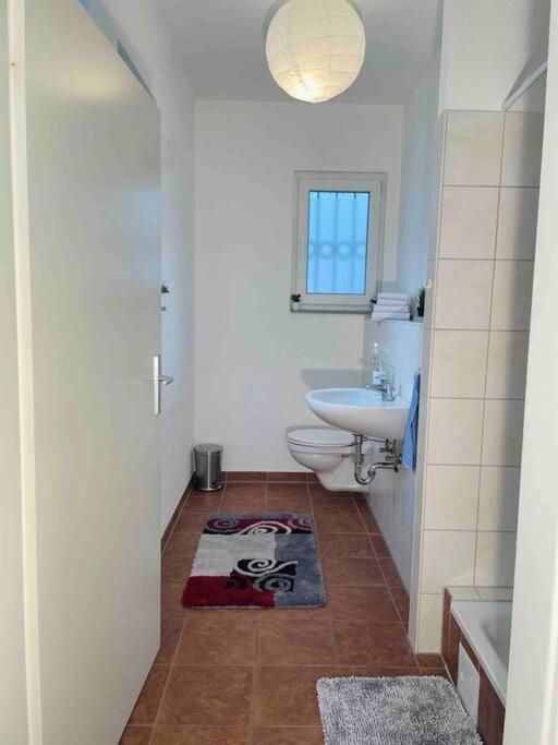 Schoenes Bungalow, Check-In Kontaktlos, Zentral Duisburg Zewnętrze zdjęcie